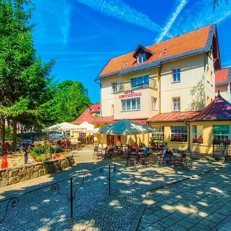Hotel Krysztal Świeradów-Zdrój Eksteriør billede