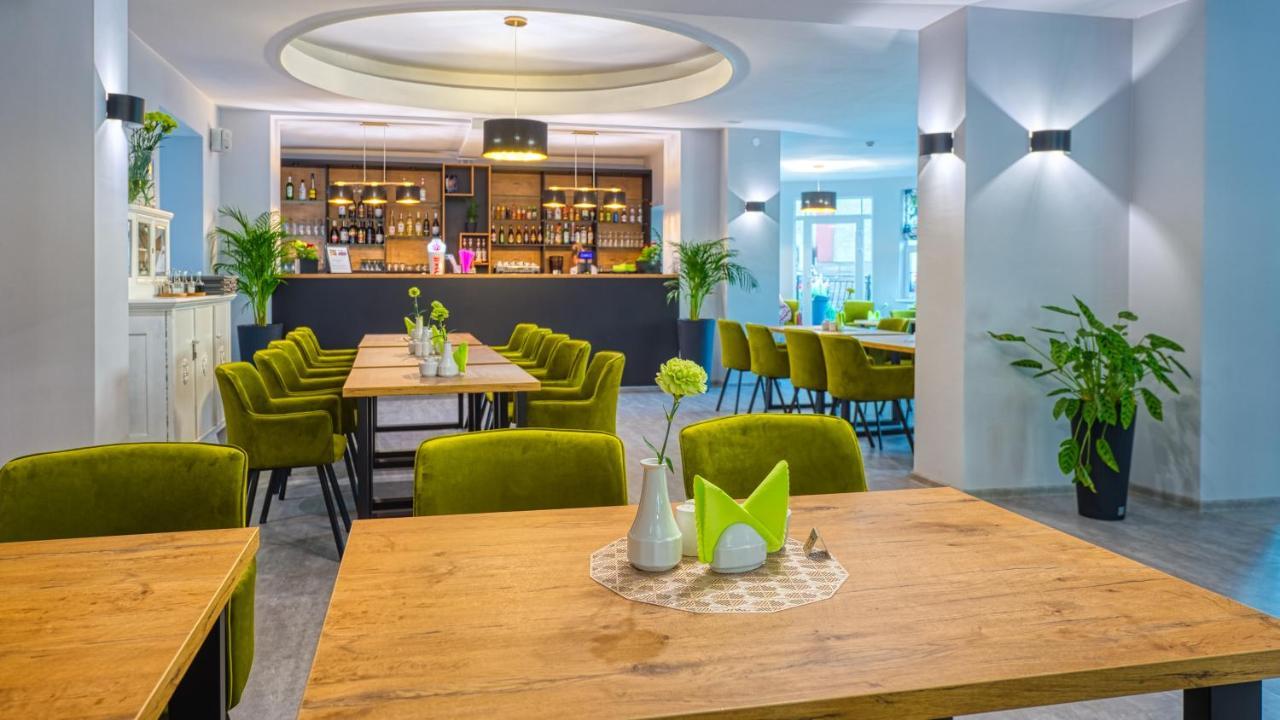 Hotel Krysztal Świeradów-Zdrój Eksteriør billede