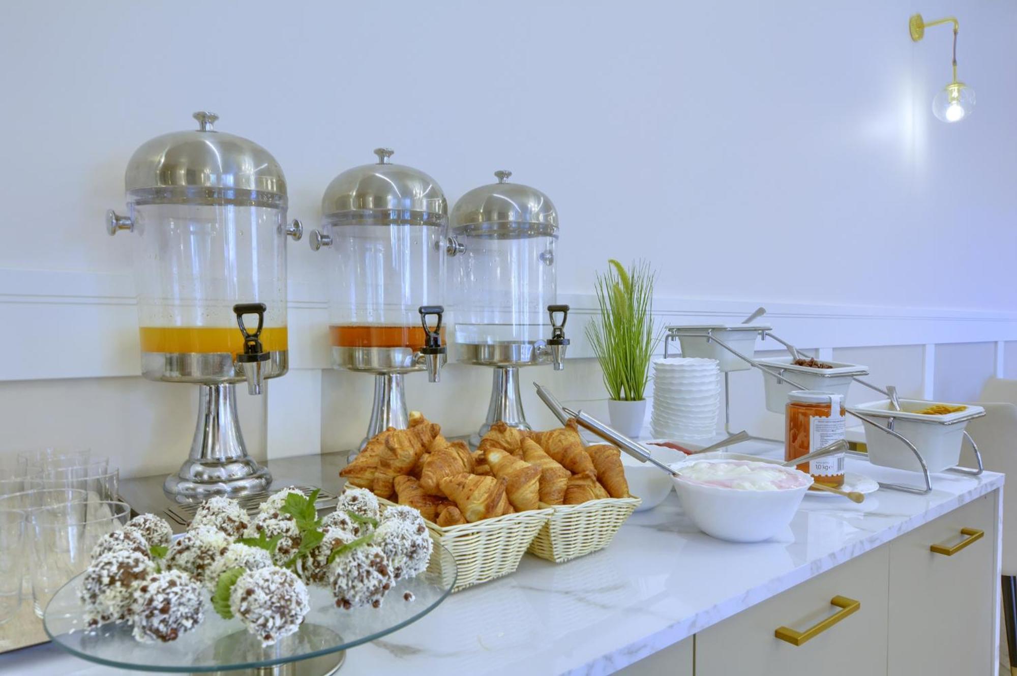 Hotel Krysztal Świeradów-Zdrój Eksteriør billede